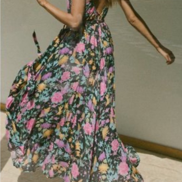 🆕✨ BUTTERFLY 🦋 MAXI GOWN by SPELL X FREE PEOPLE EXCLUSIVE COLLAB - Picture 4 of 5